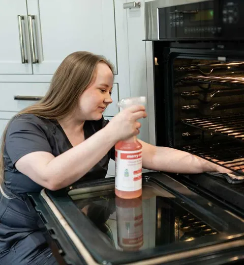 Cleaning oven racks