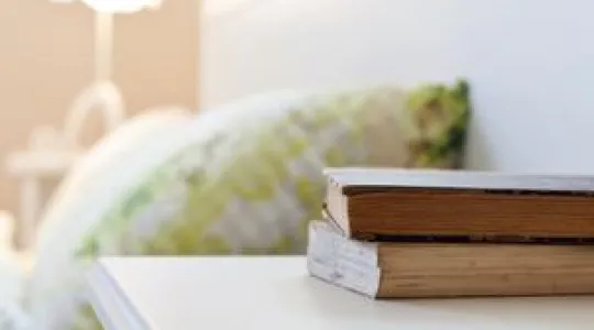 clean bedroom furniture