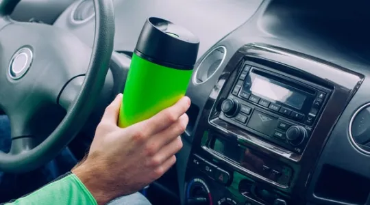 How to Clean Your Travel Mug