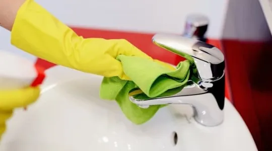 Green Cleaning Without Paper Towels