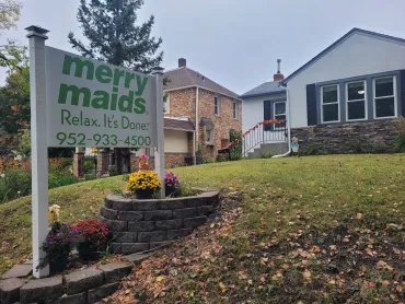 merry maids storefront in hopkins mn