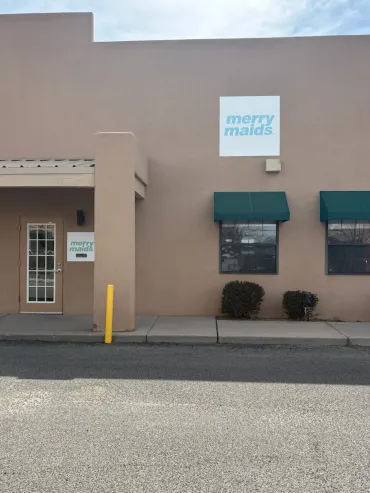 los alamos merry maids storefront